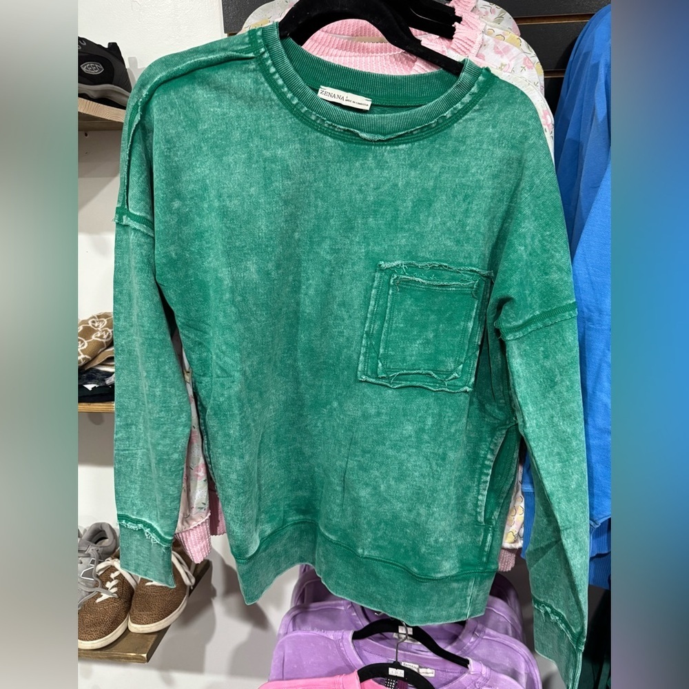 Zenana Outfitters Vintage Green Sweatshirt